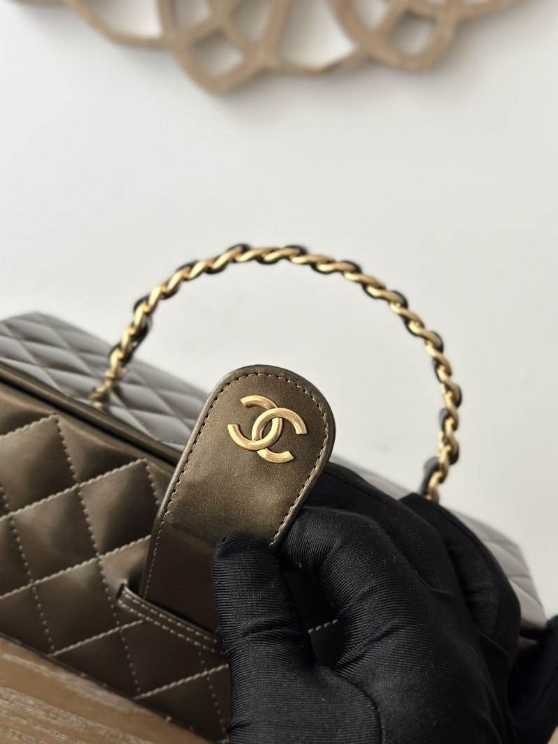 Ch**el cosmetic bags